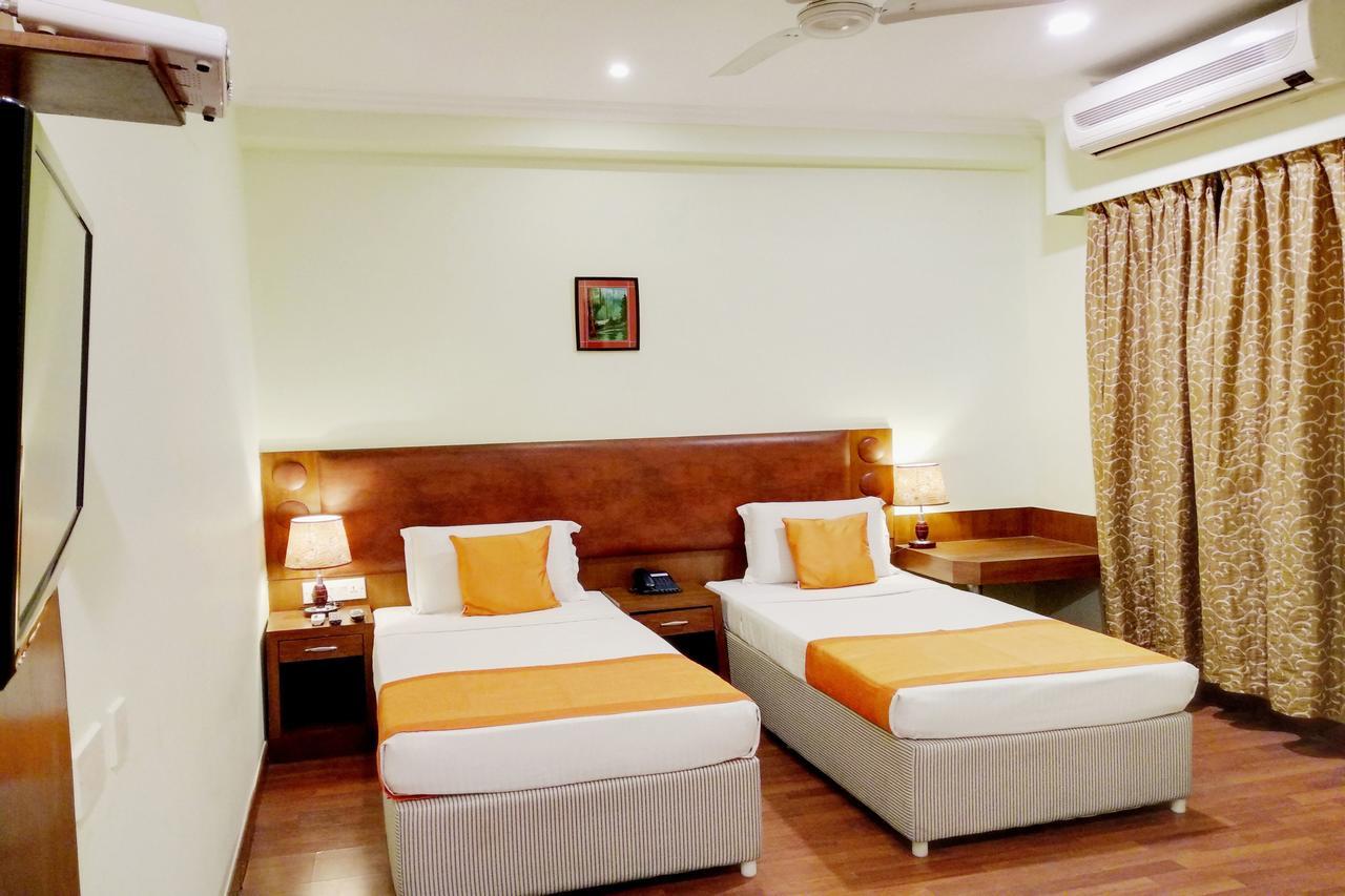 Oyo 6110 Thalassa Suites Bangalore Luaran gambar